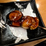 炉端とおでん 呼炉凪来 - ホタテ串