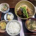 キッチン食堂　城山 - 料理写真:ランチ¥1000