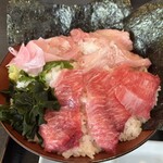 志ん多く - 料理写真:本まぐろ丼1200円