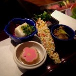 飛騨牛一頭家 馬喰一代 - 前菜五種盛り