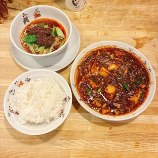 中国四川料理 駱駝_1