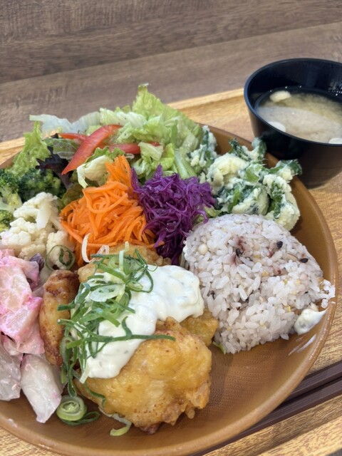 鳥〇食堂×タニタカフェ イオンモール大和郡山店 - 郡山/食堂 | 食べログ