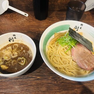 自家製麺 麺屋 利八_0