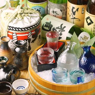 厳選した日本酒をお料理とともにお楽しみいただけます。