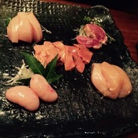 鶏一途 - 刺し身盛り合わせ