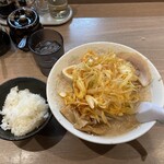 なりたけ - しょうゆ辛ねぎらーめん（ギタギタ）+味付玉子+半ライス