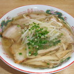 中華そば波 - チャーシュー麺です。