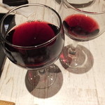 ピッツェリア　イルソーレ　天サン - モンテベッロ　ロッソ：赤ワイン：390円(’15.01月)