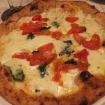 ピッツェリア　イルソーレ　天サン - フレッシュトマトのマルゲリータビアンカ：1190円(’15.01月)