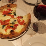 ピッツェリア　イルソーレ　天サン - フレッシュトマトのマルゲリータビアンカ：1190円(’15.01月)