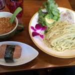 麺屋 Hulu-lu - 金曜日　辛つけ麺ランチセット(￥980)