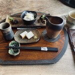 吟八亭 やざ和 - 吟ほろろ、そばみそ、とうふ、にしん、冷酒（伯楽星  宮城県）