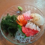 アグー葱しゃぶと地料理ぶった - 海ぶどうと刺身