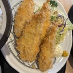 お魚処 うおとも - アジフライ