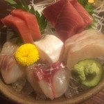 虎丸 - お造り盛り合わせ