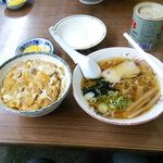 三浦食堂 - 中華そばカツ丼　2014年1月撮影