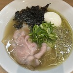 むかん - 料理写真:✅牡蠣塩らぁ麺¥800→¥900
☑️味玉(かじまちの湯利用でもらったクーポン)
　※キャッシュオンリー