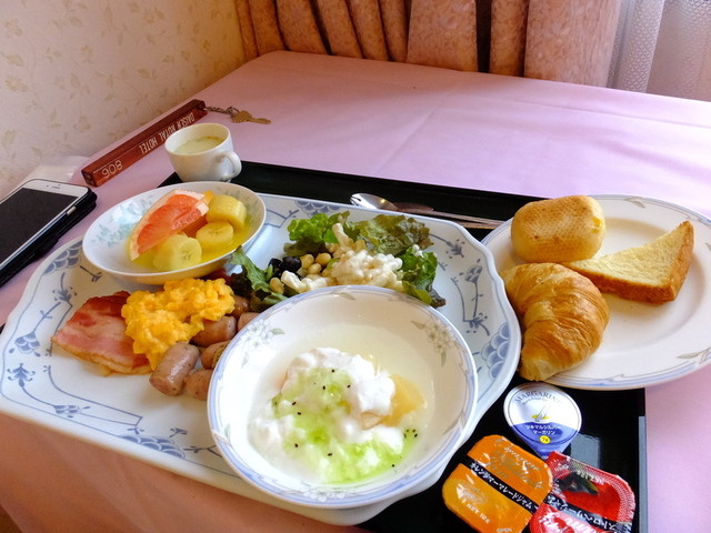 ダイニングルーム四季 伯耆町その他 バイキング 食べログ