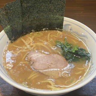 横浜家系ラーメン 中島家_0