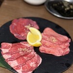 焼肉ホルモンたすき - 