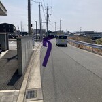 藤椒 - 第２Ｐへは紫線のように黒瀬川沿いの市道を