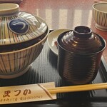 장어노 마츠카 - うな丼横から