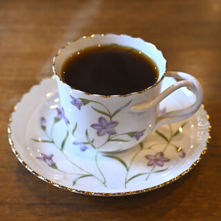 カフェ ロストロ_0