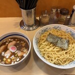 東池袋 大勝軒 - 料理写真:あつもり950大盛250チャーシュー400＝1,600円　値上げの波でも最高に美味いチャーシューもレア系じゃなくバラ巻で良かった