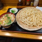 武蔵野うどん たまや - 料理写真: