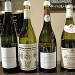 レストラン バカール - グラス白ワインのラインナップ