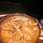 海彩園 - 海鮮鍋