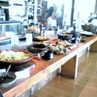 ダイナミックキッチン＆バー 響  西新宿野村ビル店 - バイキングです