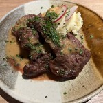 Sumiroman - 牛ハラミ焼き　味付けはマグロのタレと似てるような…でも今日のベスト、美味しかった。