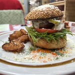 魔女のちいさな森のハンバーガー - 