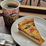 スターバックスコーヒー - 料理写真:キッシュ＋コーヒー（HOT）