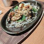 福ちゃんエキエ - 広島産牡蠣バター醤油：1350円