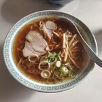 浅草軒 - ラーメン 930円