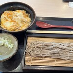 靖國八千代食堂 - 