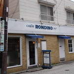 カフェ・ロンディーノ - 意外とセンスのいい店構え