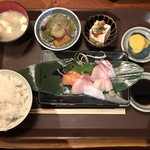 飯場　ぺこり - お刺身定食