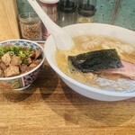 支那ソバ おさだ - 