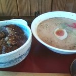 ラーメンなる木 - チャーシュー丼ランチ