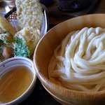 たらいうどん椛や - 冷やしうどんと天ぷら