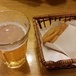フレッシュネスバーガー - ビールセット（オニオンリング付き）５４０円