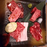 近江うし 焼肉 にくTATSU - 