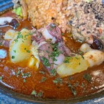 Mカッセ - 週替わりの、イカミ味(セトワーズカレー)   ※イカだらけ