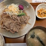 大濠ふれあい食堂 - ◆豚しょうが焼き定食 880円