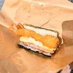 石垣島ポーク玉子おにぎり専門店 玉や - 
