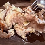 ラ ポルケッテリア - ポルケッタ
アリッチャ村名物
ハーブをたっぷり巻き込んだ豚肉のロースト
