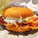 ケンタッキーフライドチキン  - 料理写真:ケンタの鶏竜田バーガー香味ネギソース 590円